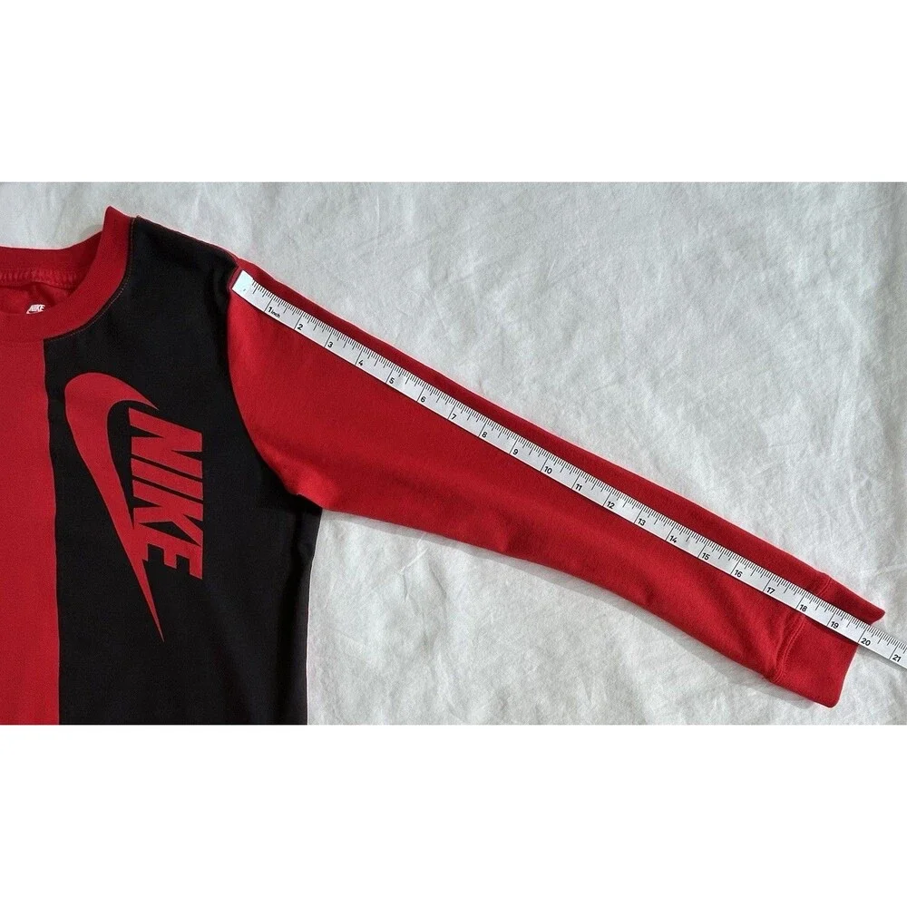Nike Youth Long Sleeve Shirt Red/Black Colorblock The Nike Tee Size M NWOT